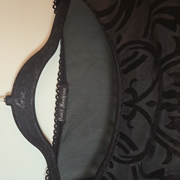 Devil Fashion Gothic Damask black sheer & velvet long sleeve top - Picture 7 of 12